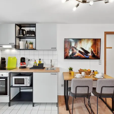 Premium Sonne #2 - Voll Ausstattung, Parkplatz, Ruhige Lage & Perfekte Anbindung * Halle (Saale)